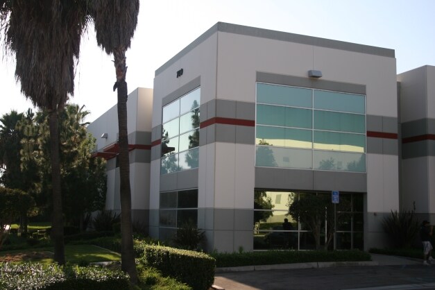 More Photos Of 709 E Cedar St, Ontario Warehouse For Lease