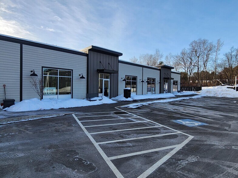 More Photos Of 148 Sabattus Rd, Sabattus Storefront Retail Office For Lease