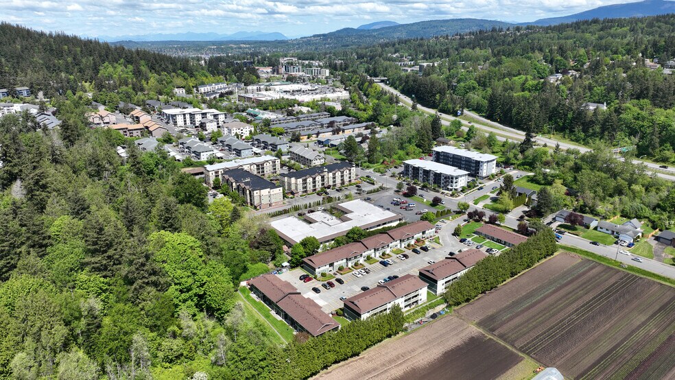 More Photos Of 820 32nd St, Bellingham Apartments For Sale