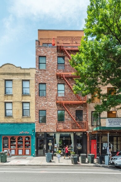 More Photos Of 390 5th Ave, Brooklyn Apartments For Sale