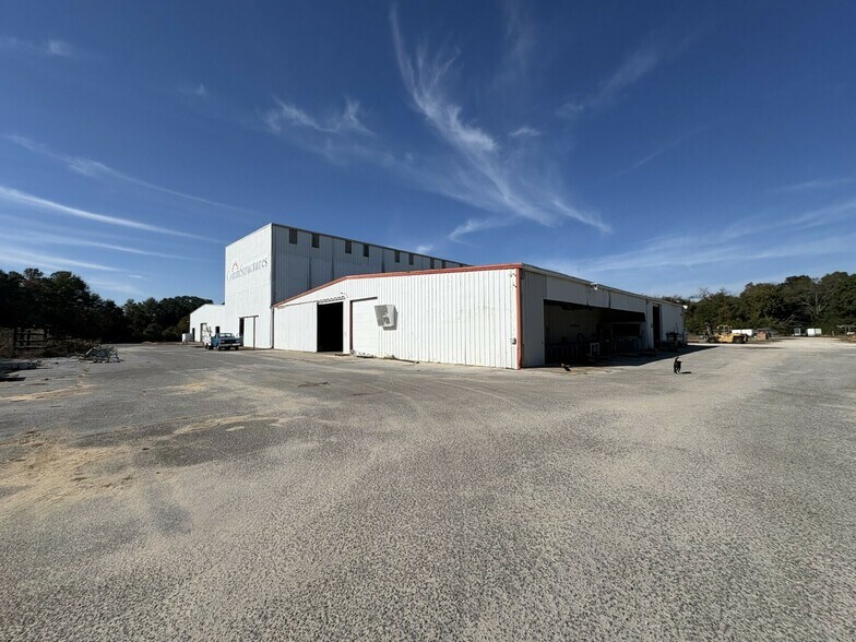 More Photos Of 101 E Roberts Rd, Pensacola Industrial For Sale