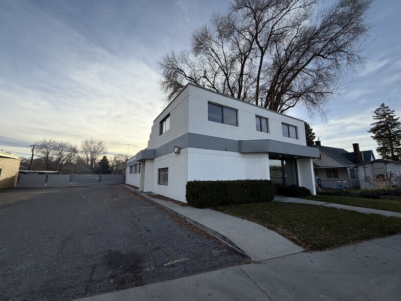 More Photos Of 723 W Columbia Ln, Provo Showroom For Sale