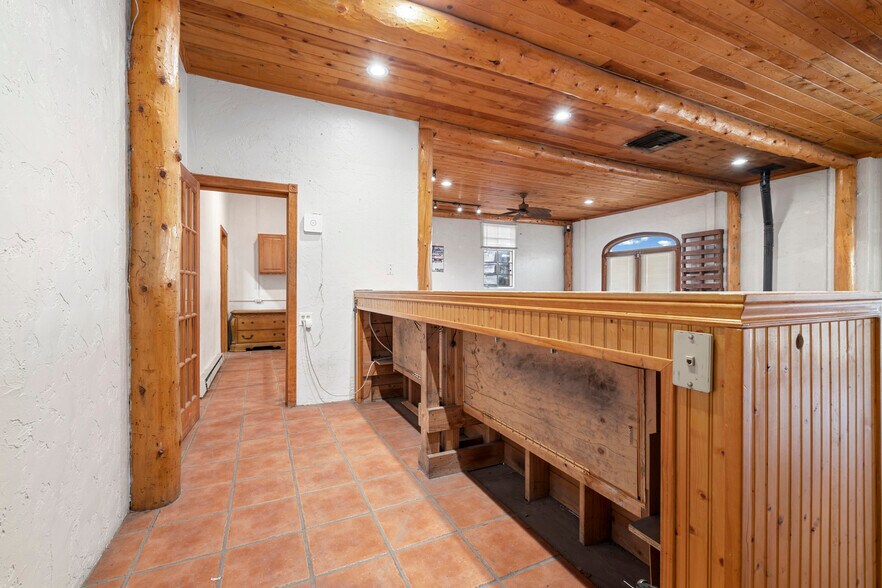 More Photos Of 9685-9695 W 44th Ave, Wheat Ridge Auto Repair For Lease