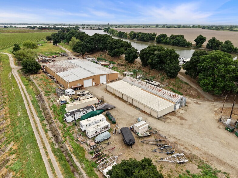More Photos Of 1400 Old Levee rd, Walnut Grove Land For Sale