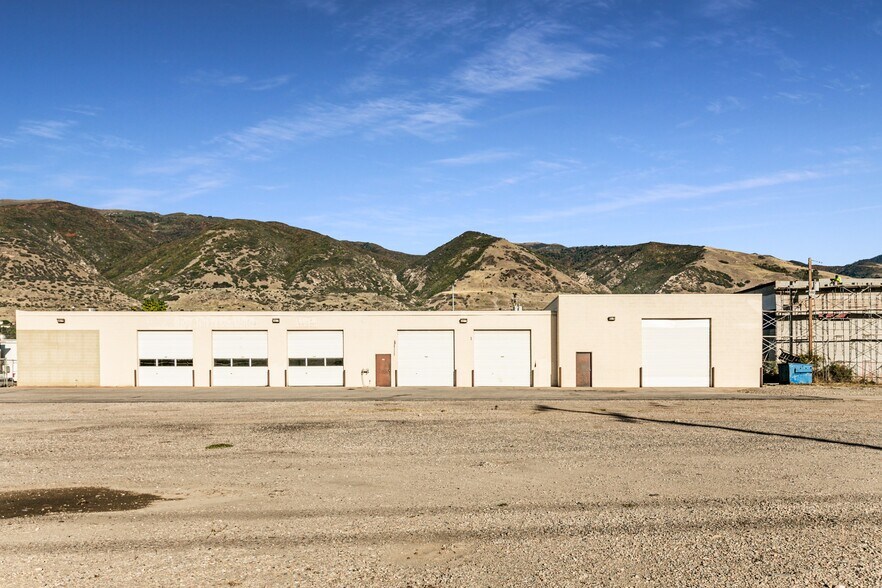 Primary Photo Of 1175 W 500 N, Centerville Showroom For Lease