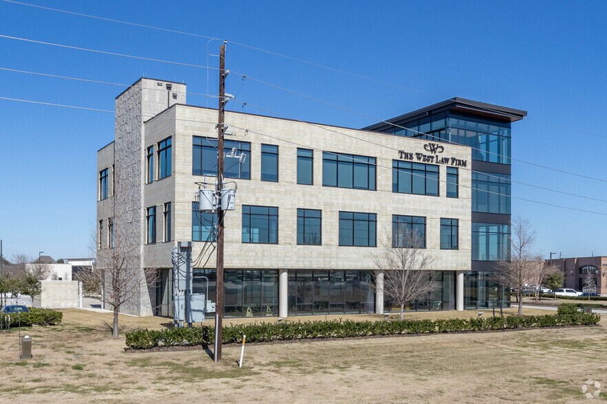 More Photos Of 6908 Brisbane Ct, Sugar Land Office For Lease