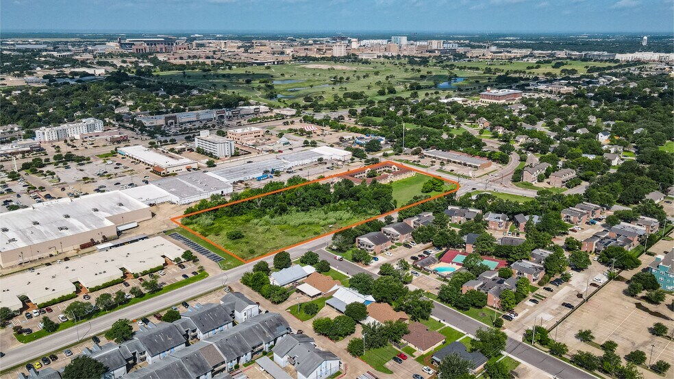 More Photos Of 216 Dominik Dr, College Station Land For Sale
