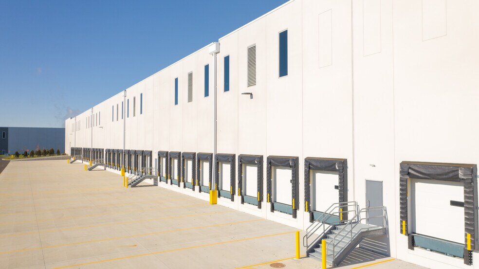 More Photos Of 50 Minnisink Ave S, Sayreville Unknown For Lease