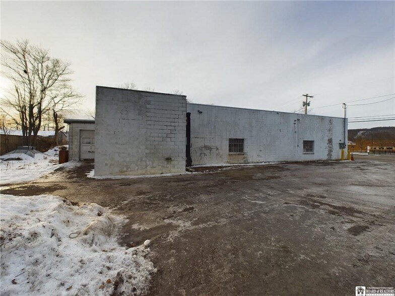 More Photos Of 1621 Washington St, Olean Auto Repair For Sale