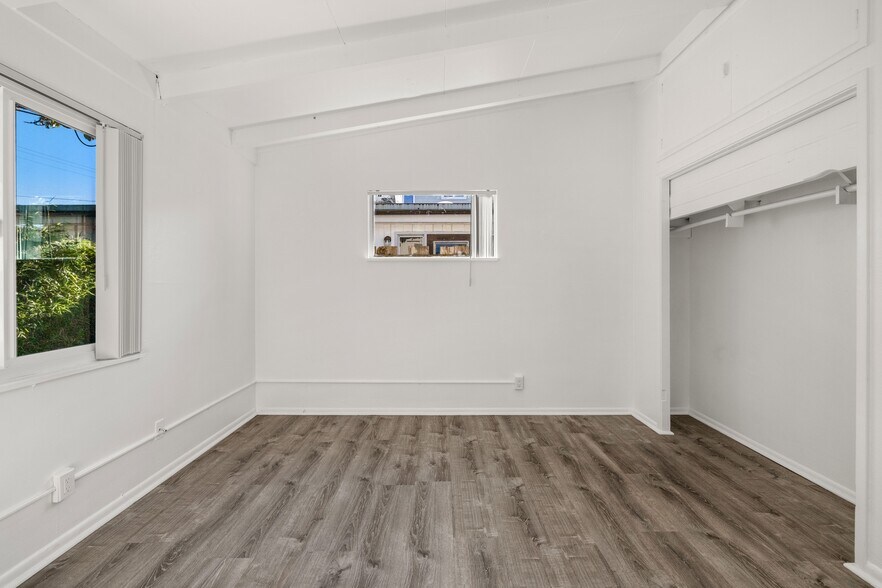 More Photos Of 6648 Del Playa Dr, Goleta Specialty For Sale
