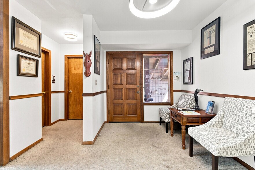 More Photos Of 5000 Bechelli Ln, Redding Office For Sale