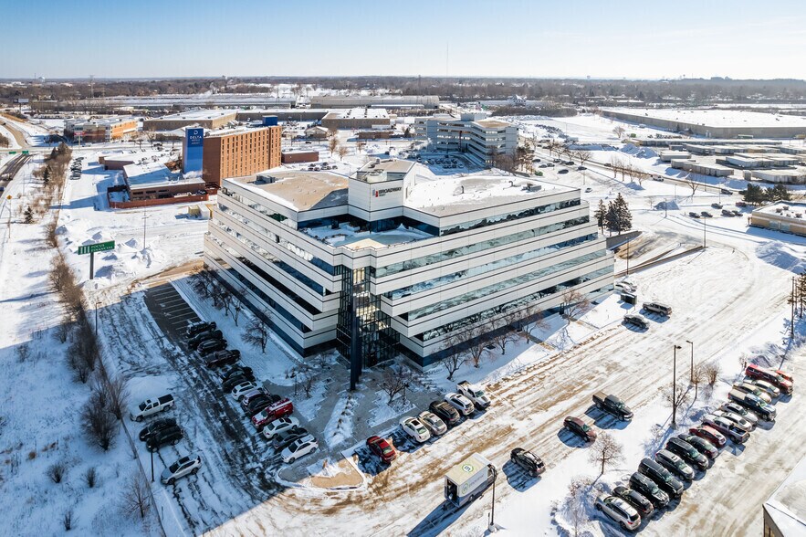 More Photos Of 1300 NE Godward St, Minneapolis Office For Lease