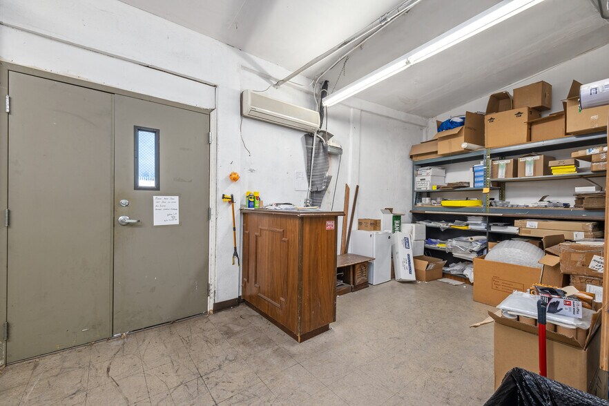 More Photos Of 2728 S La Cienega Blvd, Los Angeles Office For Lease
