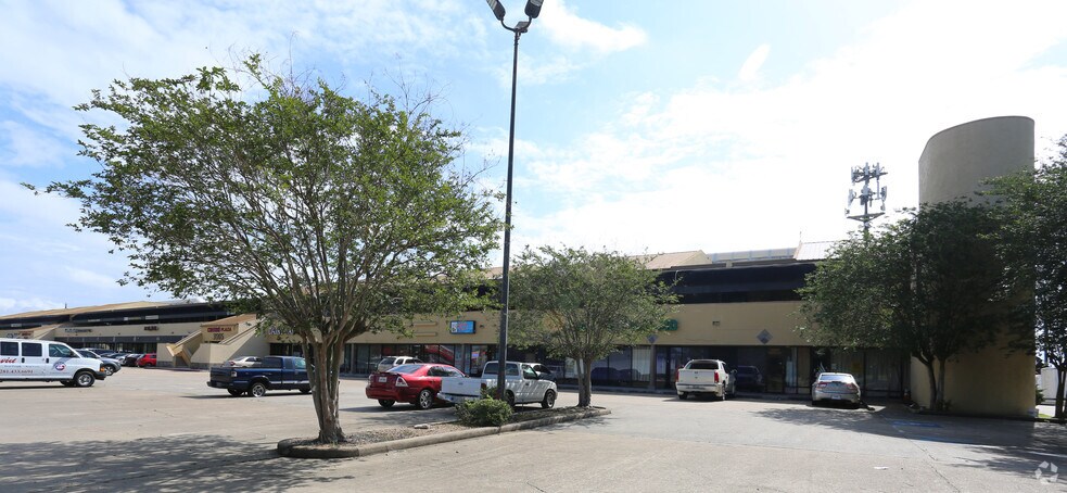 More Photos Of 3505 Dairy Ashford Rd, Houston Unknown For Lease