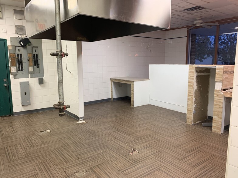 More Photos Of 713 Riverview Dr, Brielle Unknown For Lease