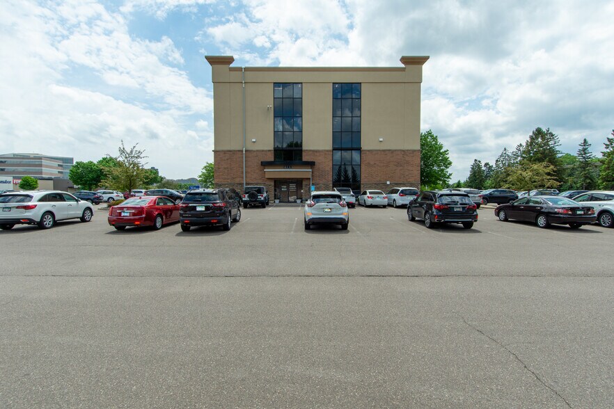 More Photos Of 7300 France Ave S, Edina Medical For Sale