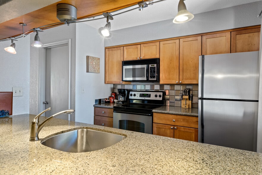 More Photos Of 100 Canyon Circle Dr, Sedona Apartments For Sale