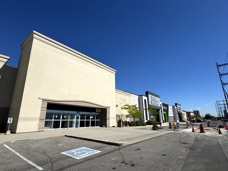 More Photos Of 1880 The Queensway, Toronto General Retail For Lease