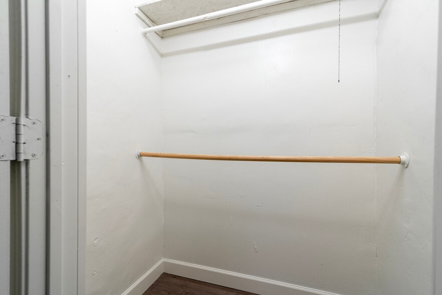 More Photos Of 2142 E Taylor St, Phoenix Multifamily For Sale