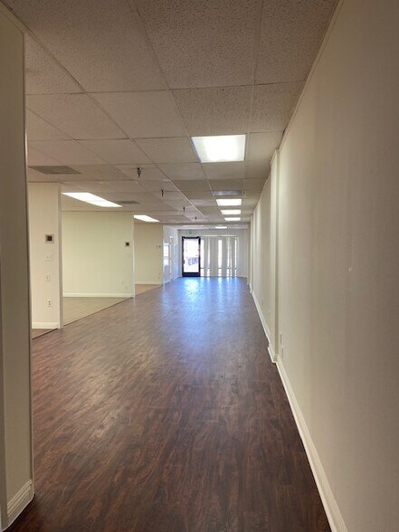 More Photos Of 1455 Monterey Pass Rd, Monterey Park Office Residential For Lease