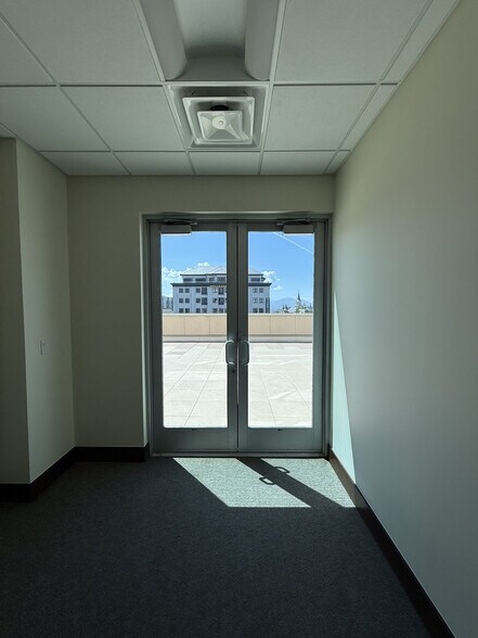 More Photos Of 180 N University Ave, Provo Office For Sale
