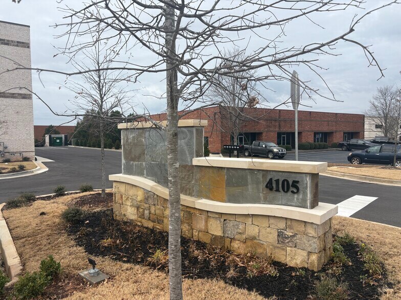 More Photos Of 4105 Commerce Street, Flowery Branch Light Manufacturing For Lease