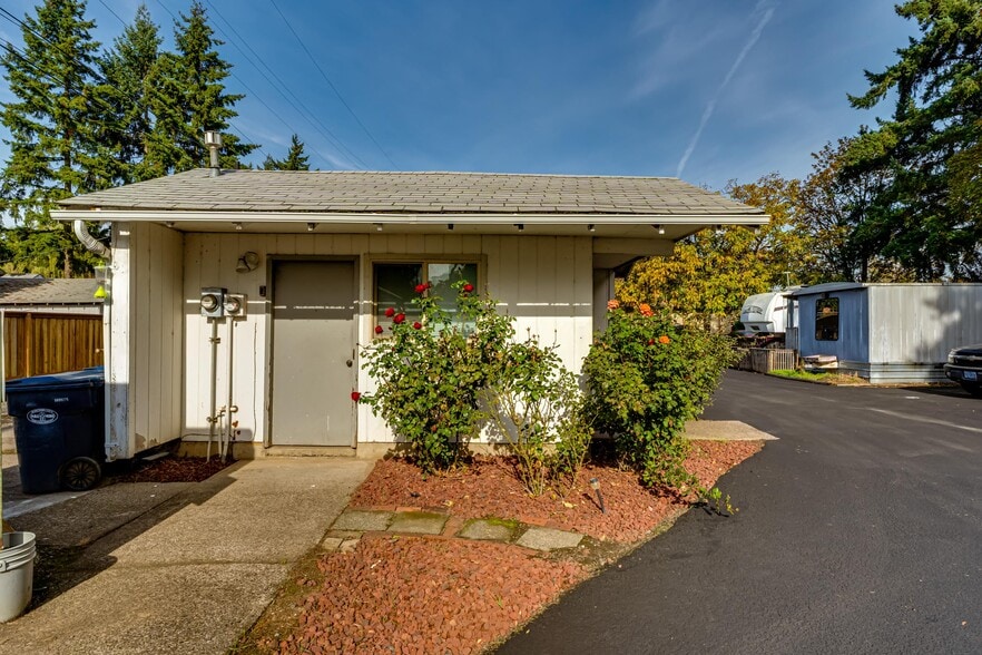 More Photos Of 351 Front St, Junction City Manufactured Housing Mobile Home Park For Sale