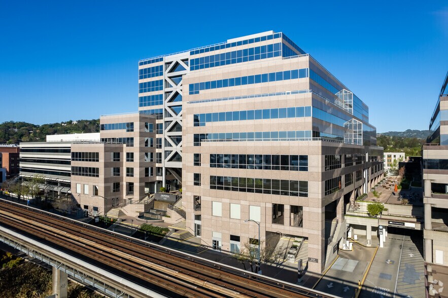 More Photos Of 2121 N California Blvd, Walnut Creek Office For Lease