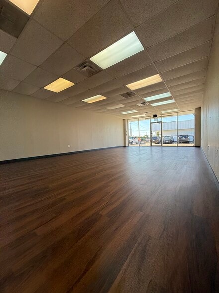 More Photos Of 330 S Blue Mound Rd, Fort Worth Freestanding For Sale