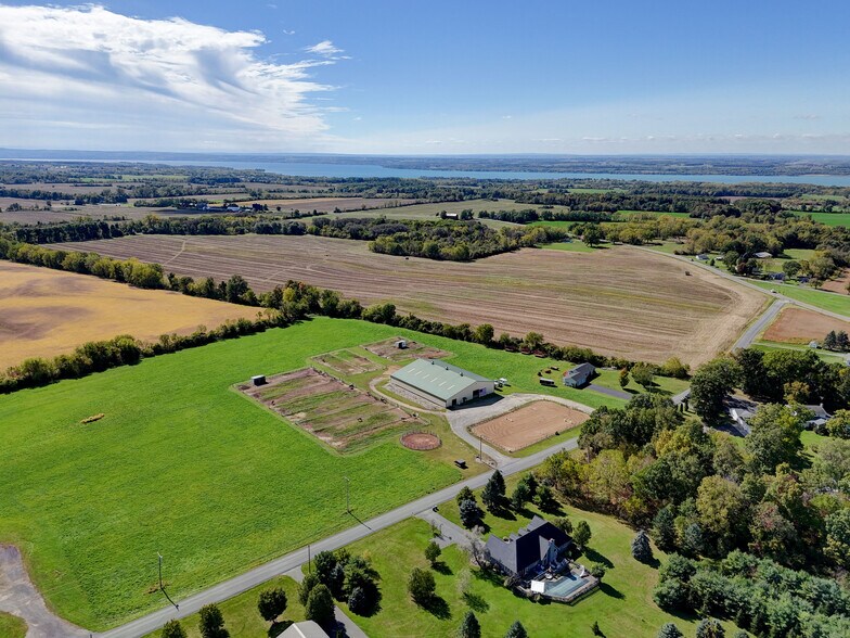 More Photos Of 1262 Fitzpatrick Rd, Auburn Specialty For Sale