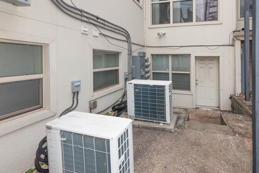 More Photos Of , Baltimore Multifamily For Sale