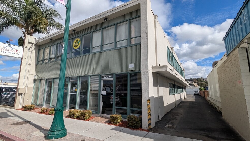 Primary Photo Of 16378 E 14th St, San Leandro Office For Sale