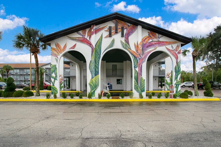 More Photos Of 4156 W Vine St, Kissimmee Hotel For Sale
