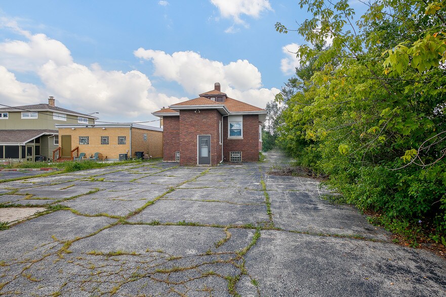 More Photos Of 128 W Irving Park Rd, Wood Dale Land For Sale