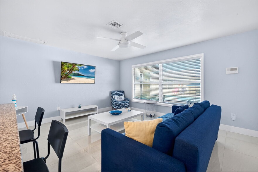More Photos Of 624 SE 46th St, Cape Coral Apartments For Sale
