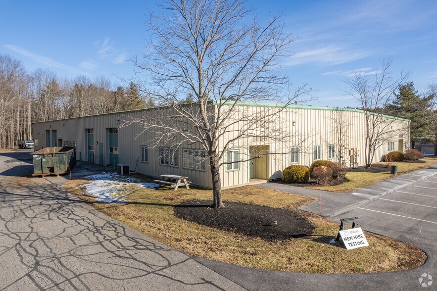Primary Photo Of 35 Bradley Dr, Westbrook Warehouse For Lease