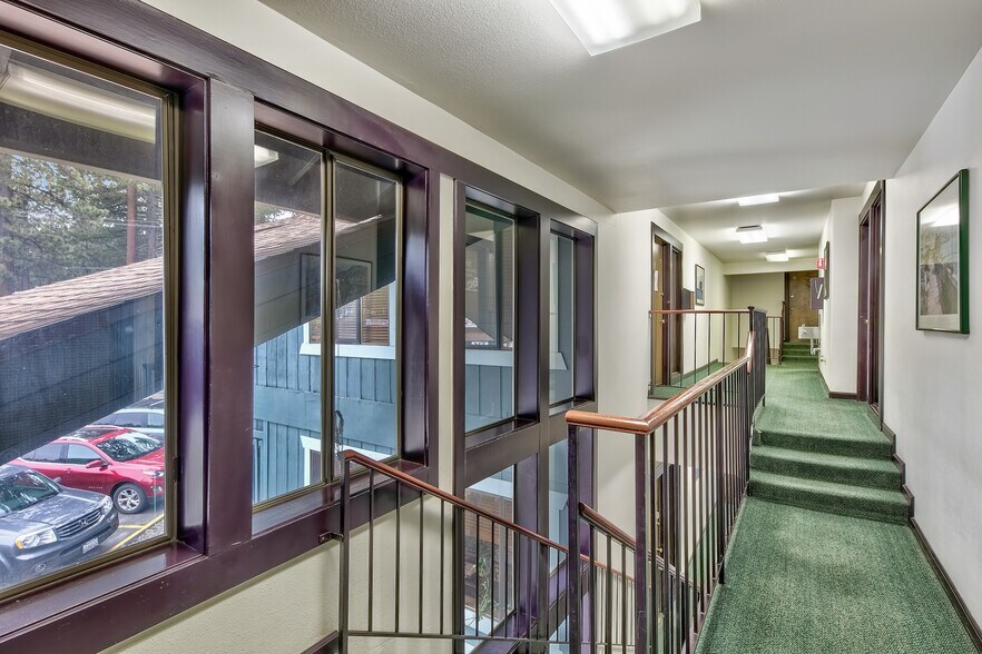 More Photos Of 2311 Lake Tahoe Blvd, South Lake Tahoe Office For Sale