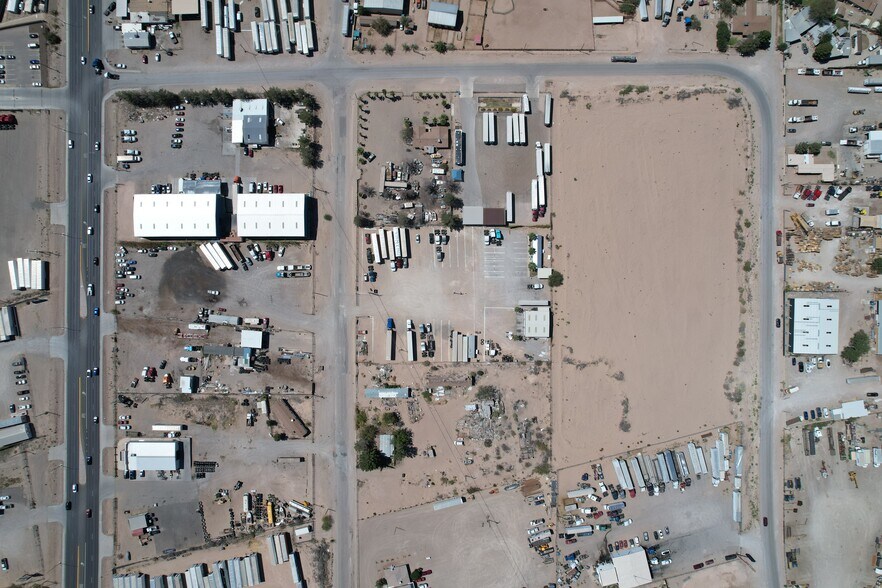 More Photos Of 1110 Robin Rd, Socorro Land For Sale