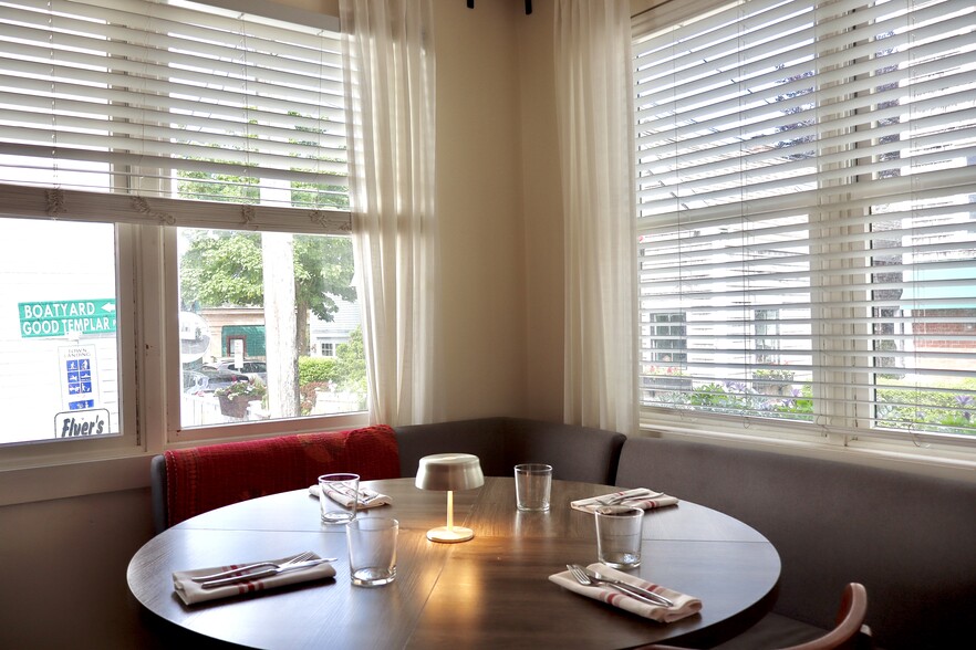 More Photos Of 133 Commercial St, Provincetown Restaurant For Sale