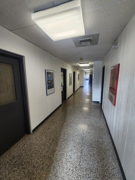 More Photos Of 385 Main St, West Haven Medical For Lease