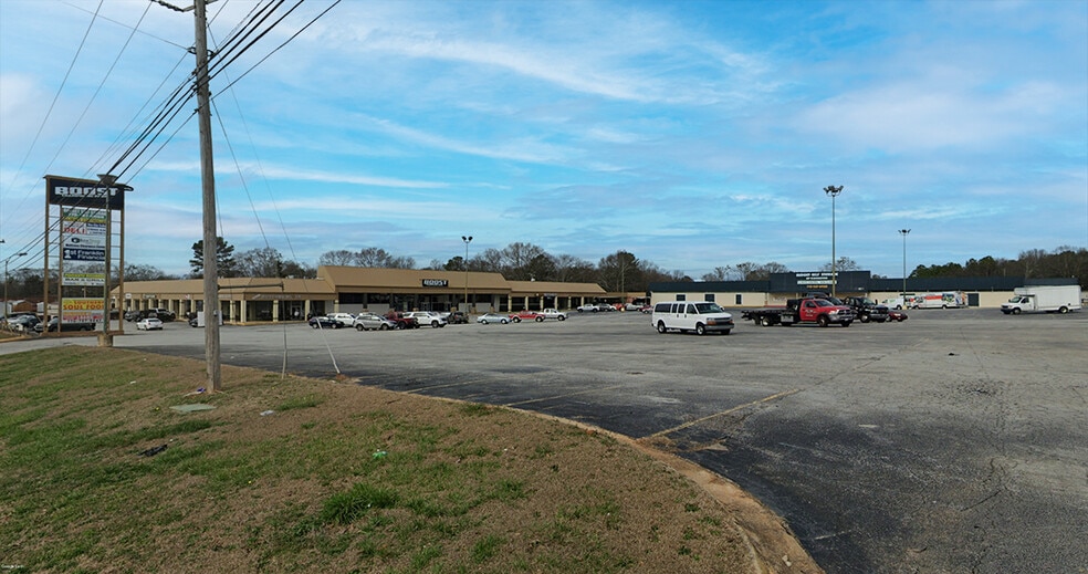 More Photos Of 6157-6267 Highway 278 NE, Covington Unknown For Lease