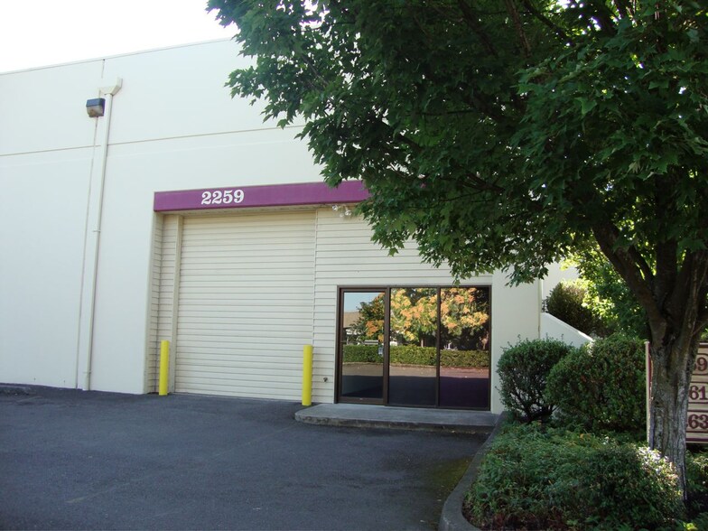 Primary Photo Of 2259-2265 Judson St SE, Salem Warehouse For Lease