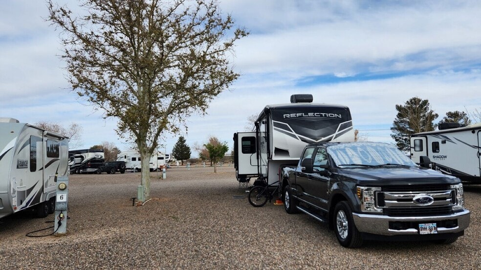 More Photos Of 4400 E Pine St, Deming Trailer Camper Park For Sale