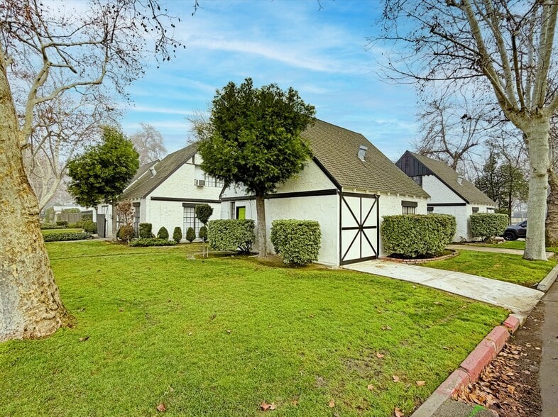 More Photos Of 607 E Marshall St, Turlock Apartments For Sale