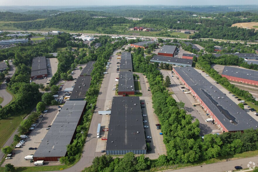 More Photos Of 600-611 Parkway View Dr, Pittsburgh Light Distribution For Lease