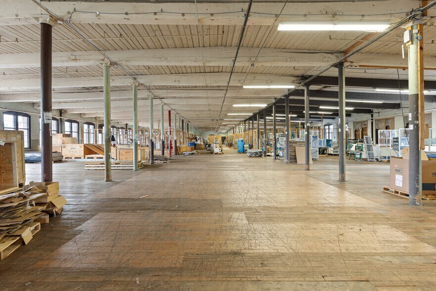 More Photos Of 63 Union Street, Clinton Industrial For Sale