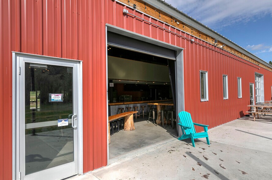 More Photos Of 125 & 139 Hannon Ln, Darby Restaurant For Sale