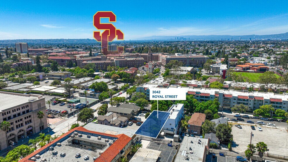 More Photos Of 3042 Royal St, Los Angeles Dormitory For Sale