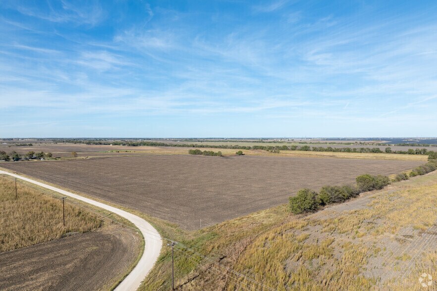 More Photos Of TBD Hill County Road 3112, Abbott Land For Sale