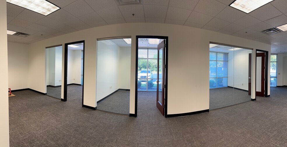 More Photos Of 370 Mallory Station Rd, Franklin Loft Creative Space For Lease
